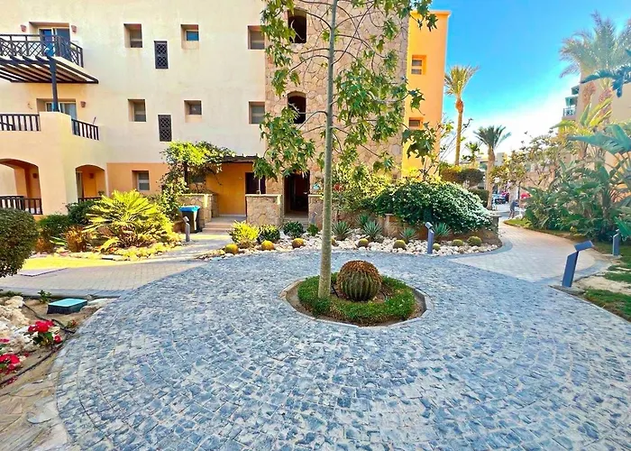 Sahl Hashesh Azzura * Hurghada